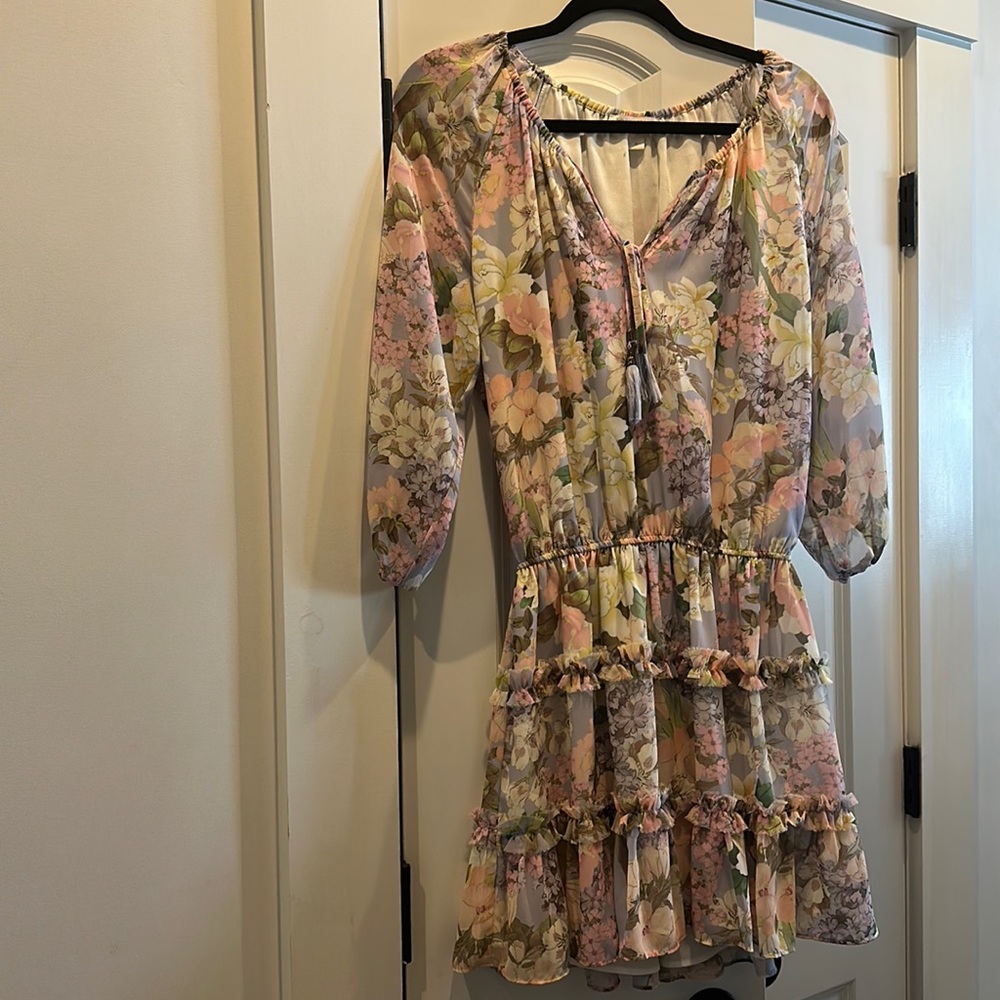 Like new, worn once! Yumi Kim floral, long sleeve mini dress.
